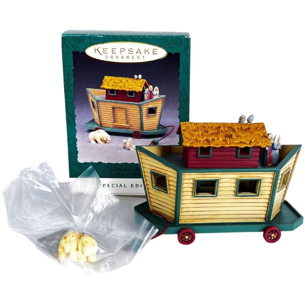 Vintage 1994 Hallmark Ornament‎ Noahs Ark Special Edition Bear Seal Pairs